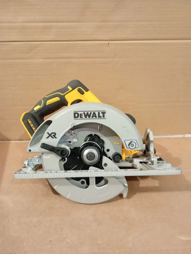 Dewalt dcs572n brushless - dewalt,